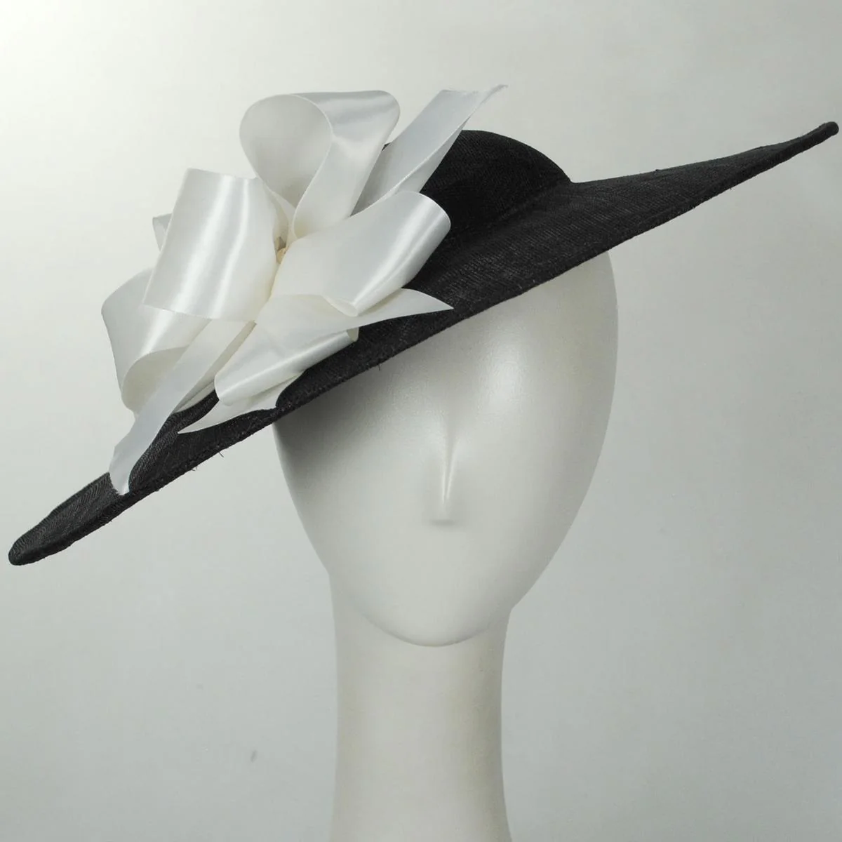Bows Galore Sinamay Straw Picture Dress Hat - Image 6
