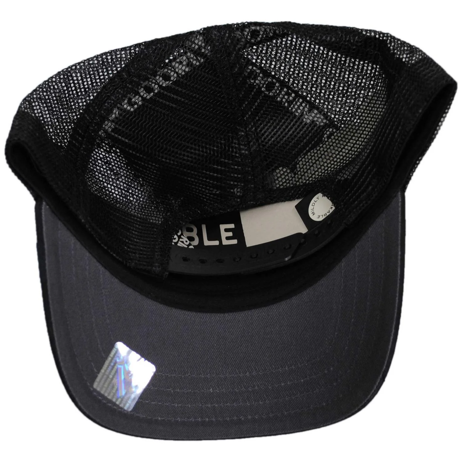 Dead Skull Mesh Trucker Snapback Baseball Cap - Image 4