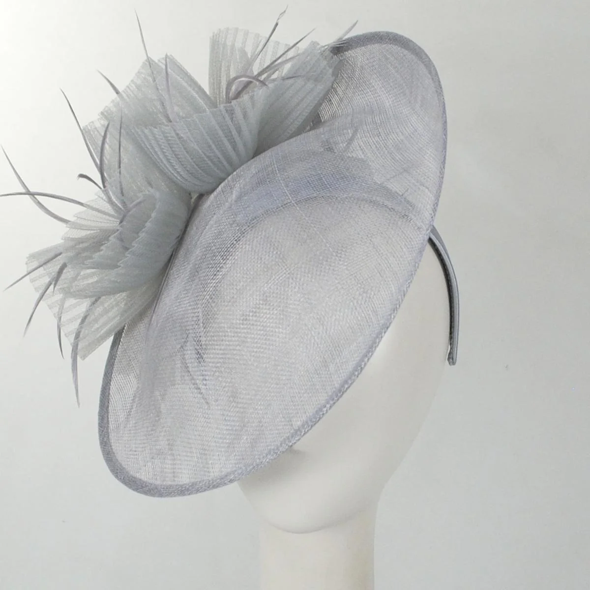 Fruncido Sinamay Straw Fascinator Hat - Image 2