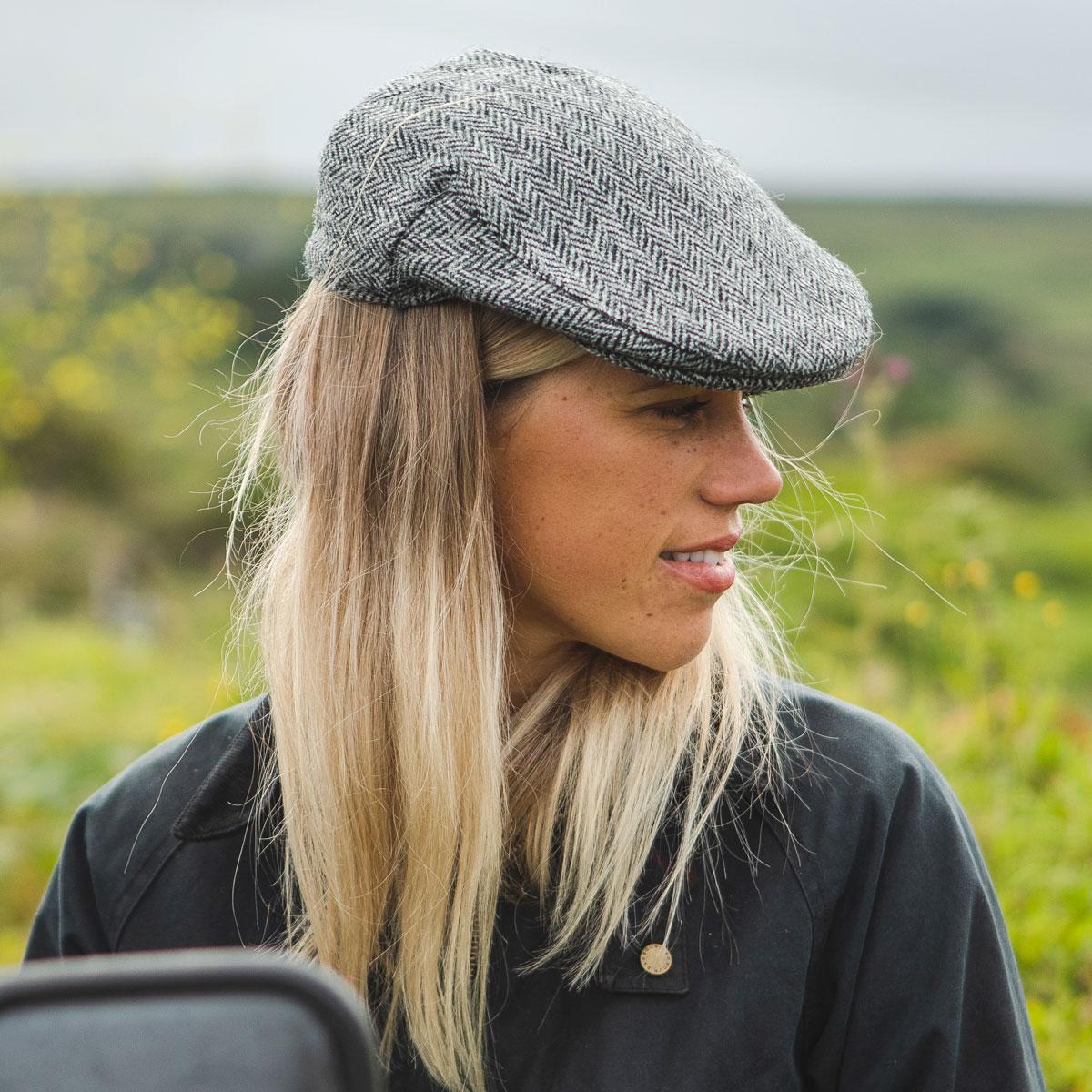 Kinloch Harris Tweed Wool Ivy Cap - Image 3