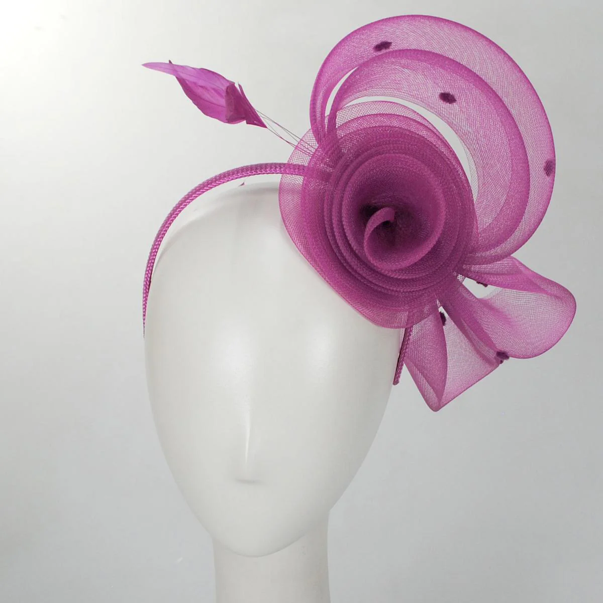 Pluma Horsehair Mesh Fascinator Hat - Image 10