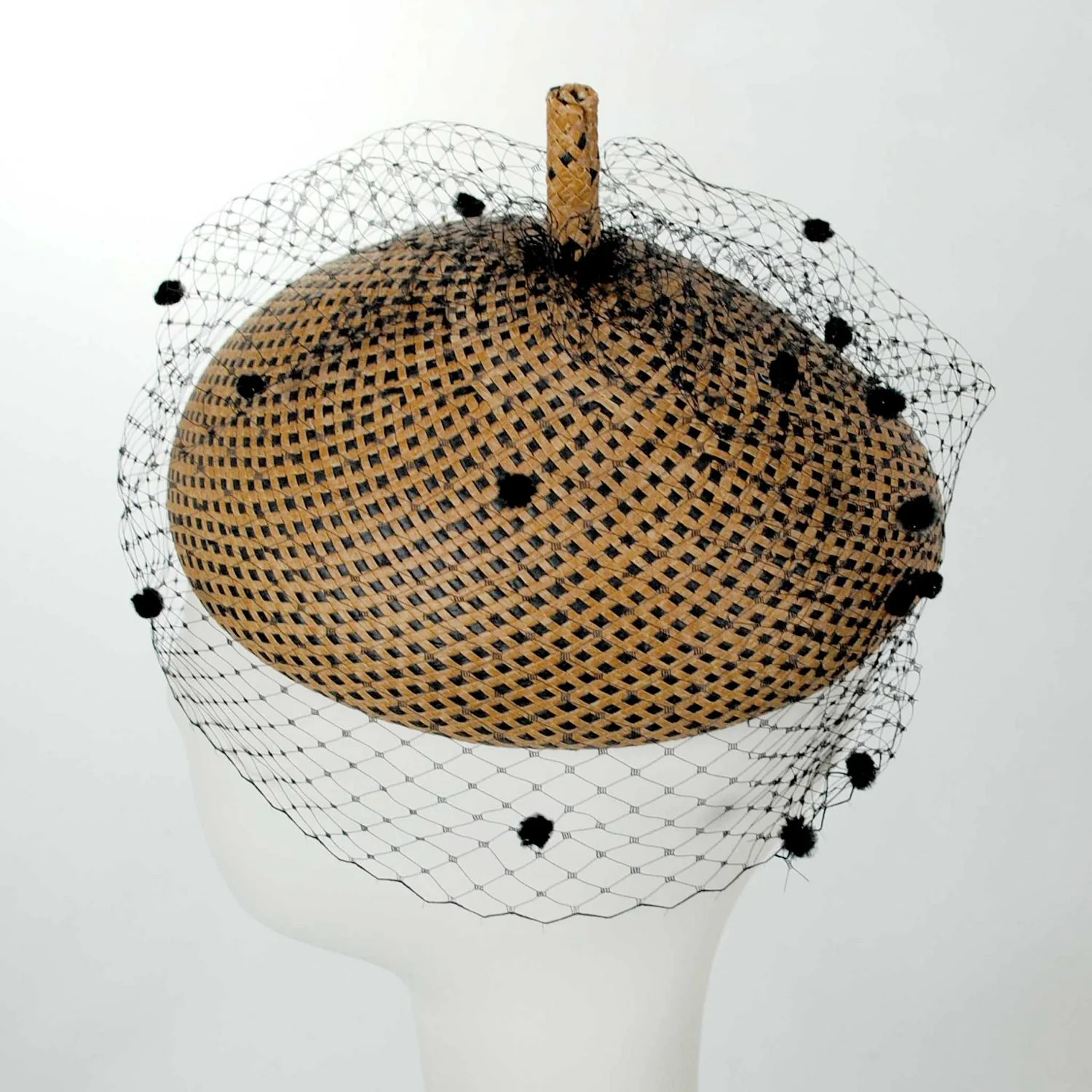 Toyo Straw Beret with Veil - Image 3